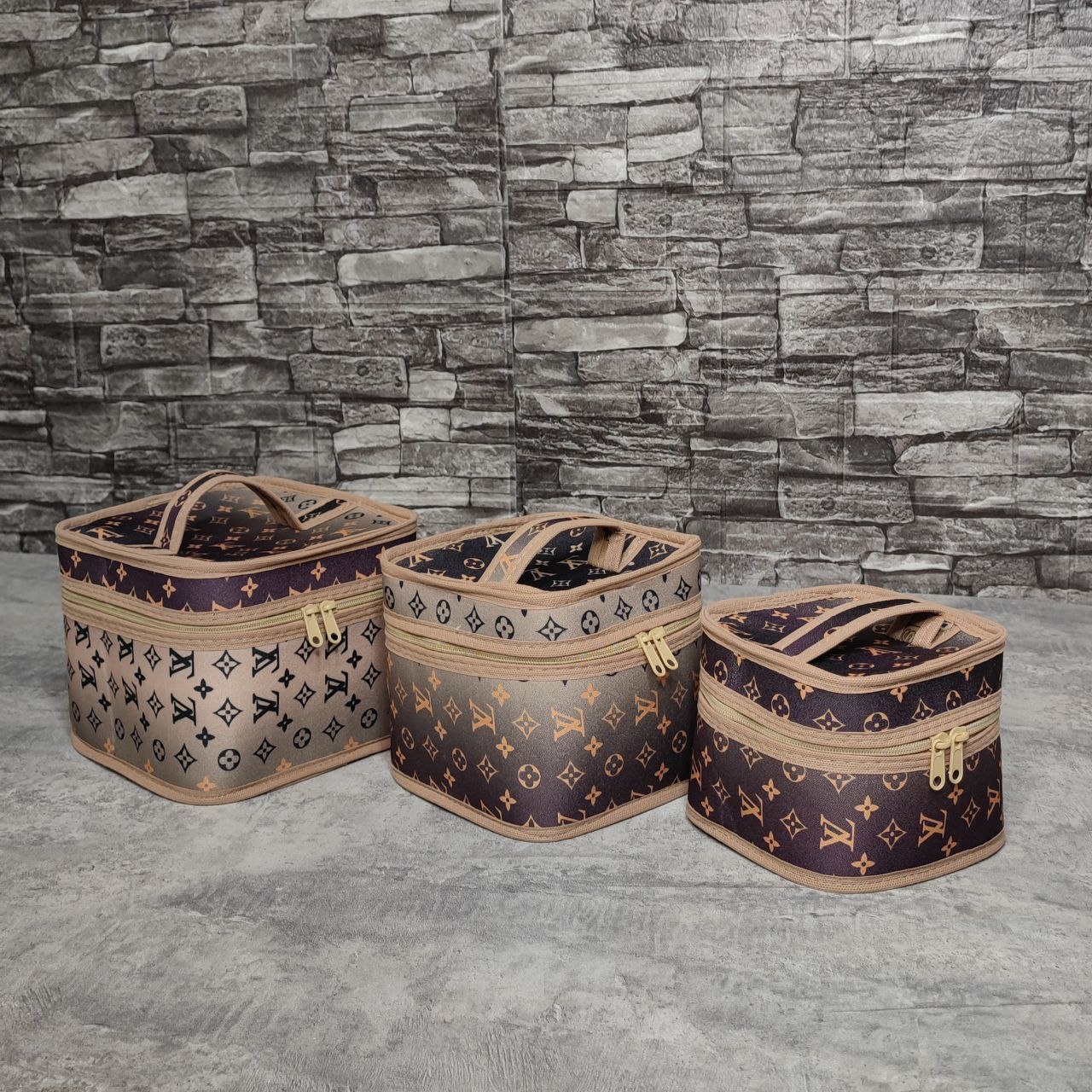 طرح LV  کرم بنفش