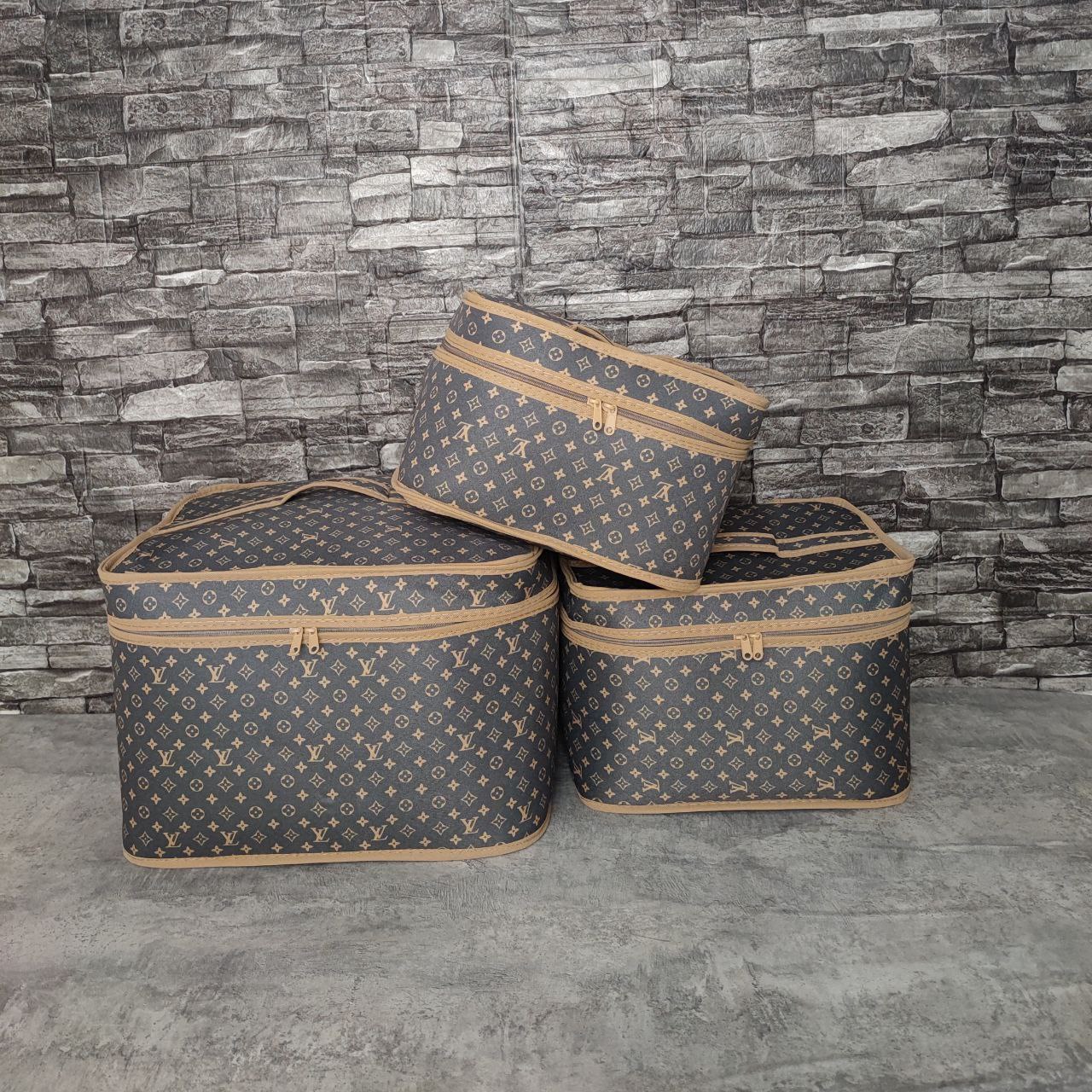 طرح LV کرم خاکستری