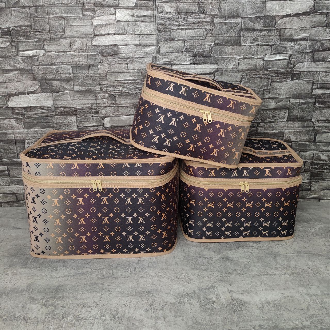 طرح LV کرم بنفش