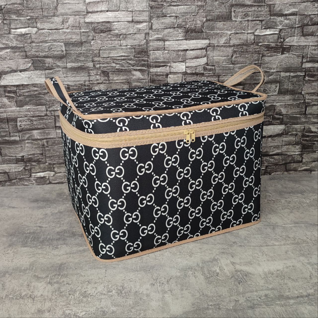 طرح گوچی سیاه و سفید