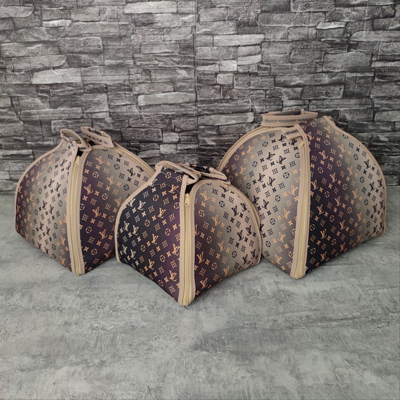طرح LV کرم بنفش